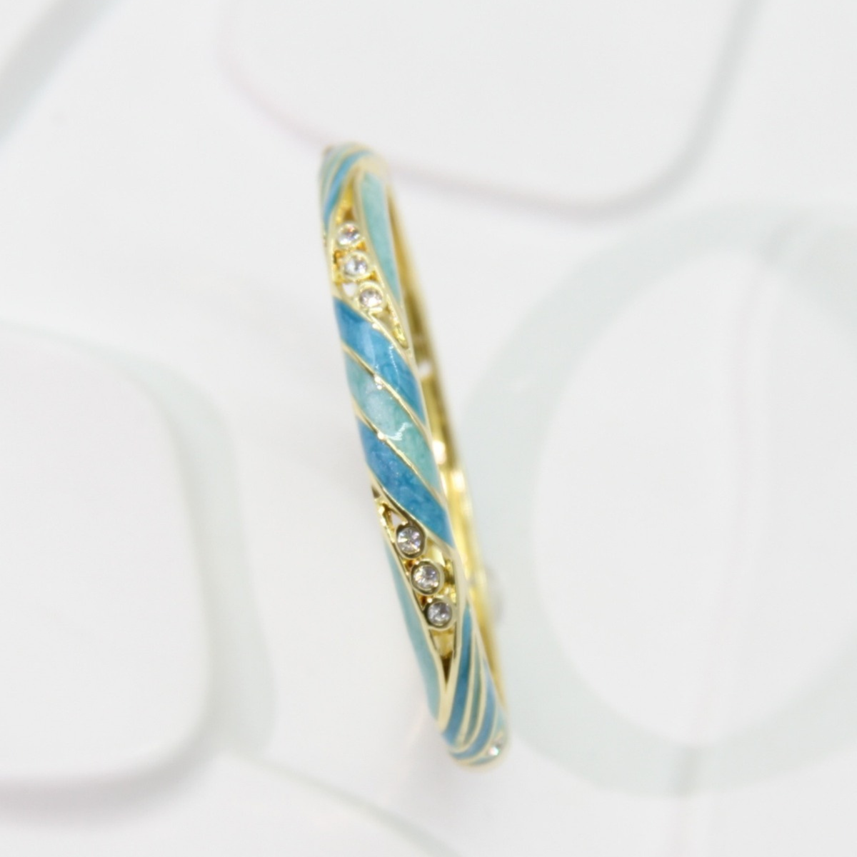 Color Pop Bangle – Blue 🩵